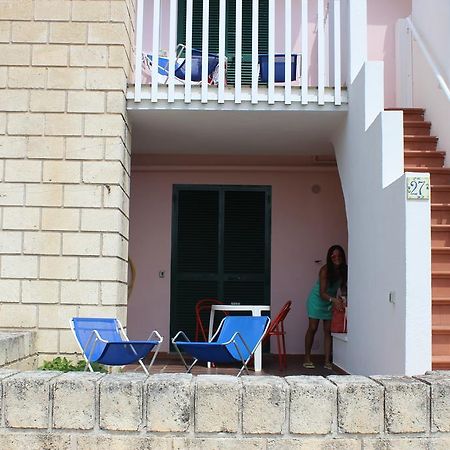 Residence "I Delfini" - Localita Portopiatto - Pugnochiuso - 71019 เวียสเต ภายนอก รูปภาพ